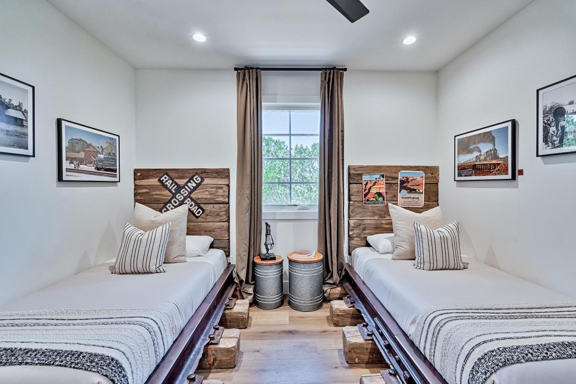Inn History Grand Canyon Cabin Williams Extérieur photo